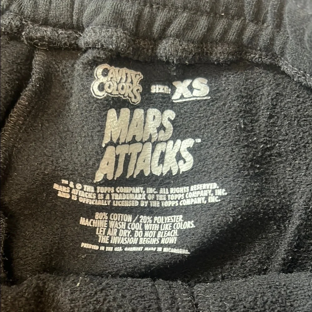 Mars Attacks Sweats - Picture 6 of 9